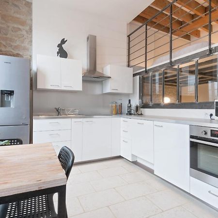 Guestready - Bright And Cosy Loft Near Part Dieu Metro Lyon Exterior photo