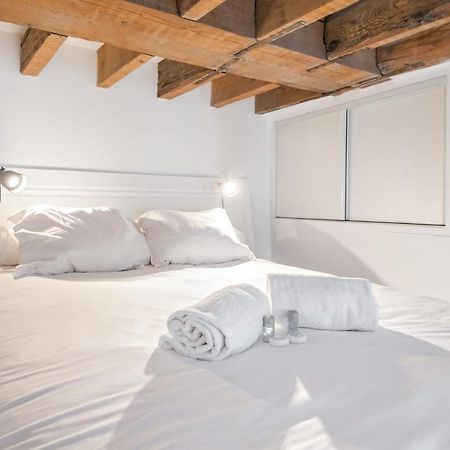 Guestready - Bright And Cosy Loft Near Part Dieu Metro Lyon Exterior photo